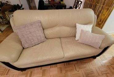 Leather ivory couch (Upper West Side)