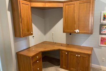 Built-in desks and cabinets (Georgetown)