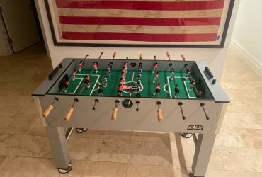 NEW FOOSBALL TABLE! THURSDAY PICK UP ON E.84TH ST (NYC)