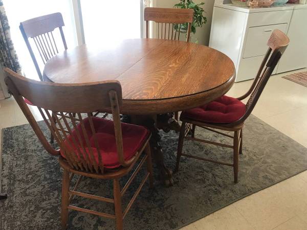 Claw Foot Oak Dining Set FREE (south florida)