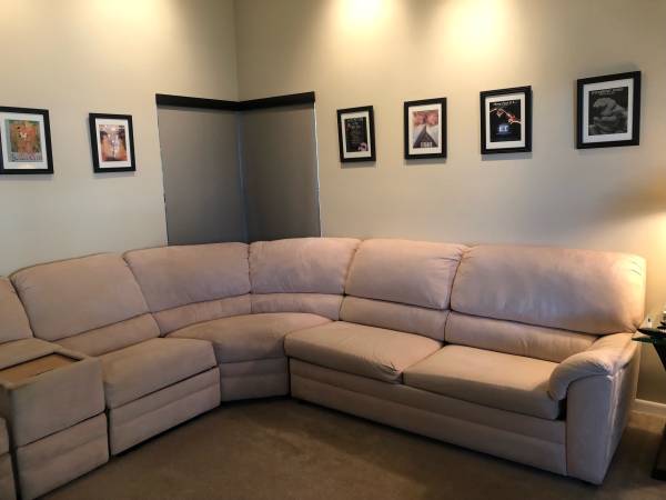 Beige microfiber sectional couch & recliner (Fort Lauderdale)