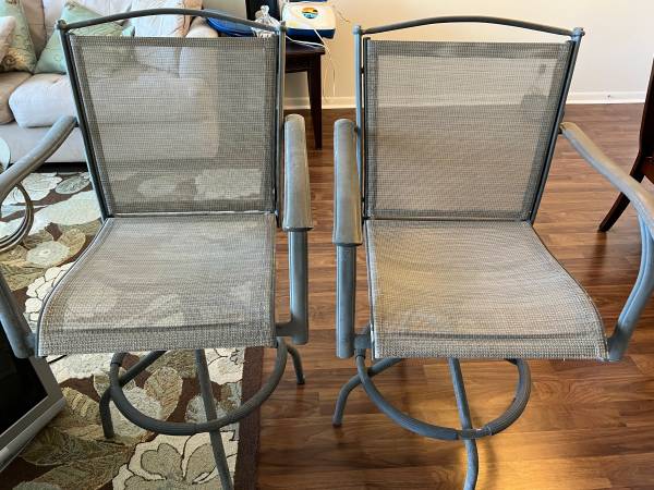 Free Two Chairs and TV (Highland Beach)