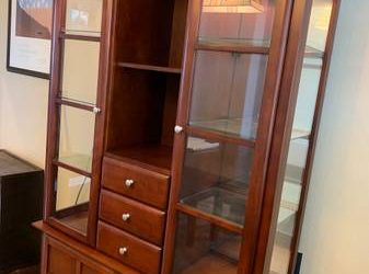 FREE China cabinet and hutch (SW Austin)