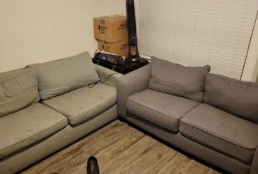 Free couches (ORLANDO)