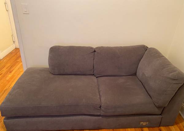 Free furniture (New York)