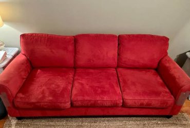 Free couch (Riverside)