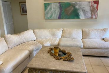 Sectional sofa (Palm Beach Gardens)