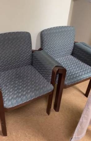 Office chairs and sofas- FREE (Great Neck)