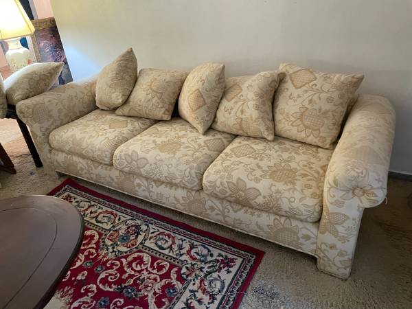 Random Furniture for Free (West Westchester)