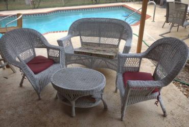 patio furniture (West Palm Beach)