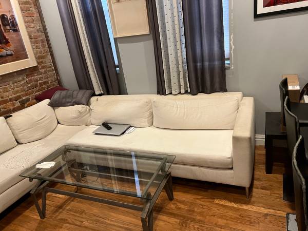 Large white sectional sofa (Williamsburg)