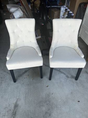 Free – Two Upholstered Chairs (Four Points)