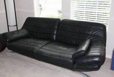 Black leather couch (League City)