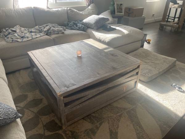 Coffee table (Fort Lauderdale)