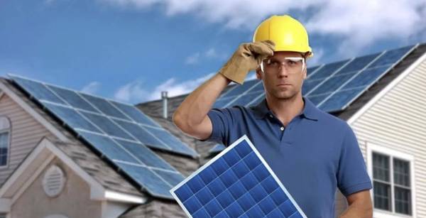 Ayudante para installar paneles solares (Davie)