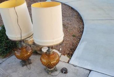 Free vintage lamps (Miami)