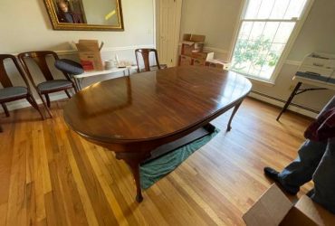 Antique Cherrywood Dining Table and 6 Chairs (Ridgefield)