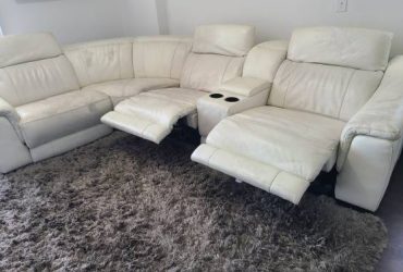 Free Reclining White Leather Sectional (Downtown Miami)