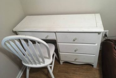 White desk with chair FREE