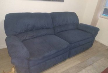 Blue Reclining couch (Belle Glade)