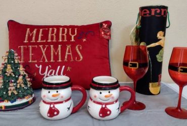 Christmas Items (North Dallas/Richardson)