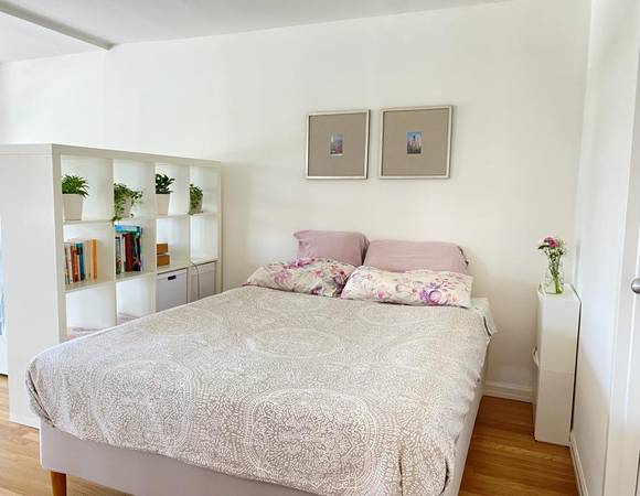 Queen Bed (Cobble Hill)