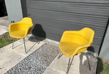 Free Mid Century Modern Yellow Chairs (Mills50)
