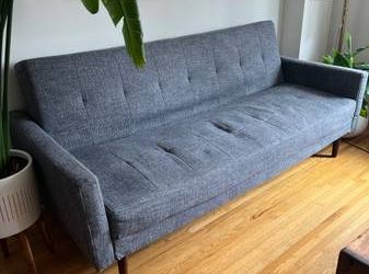 Free! Sofa/ Sleeper Sofa (Upper East Side)