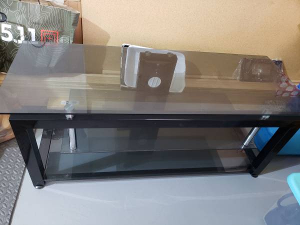 FREE Glass Tv stand with metal frame (Elizabeth)