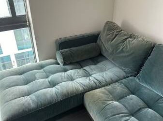 ARTICLE SECTIONAL COUCH (MIAMI)