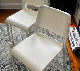 IKEA plastic chairs (Astoria)