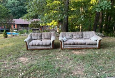 Free Couches (2) (Fayetteville, GA)