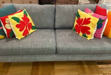 Classic Ikea Karlstad 3 seater sofa (Free) (Upper West Side)