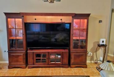 Entertainment center and table set (Humble)